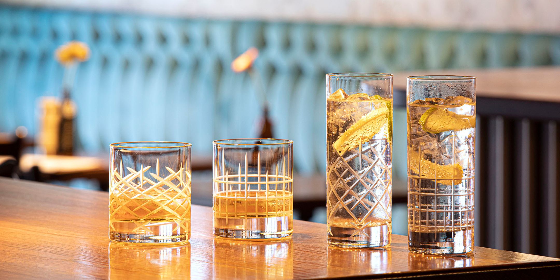Manhattan Kollektion mit hochwertigen Whiskygläsern online, ideal für stilvolle Cocktailmomente