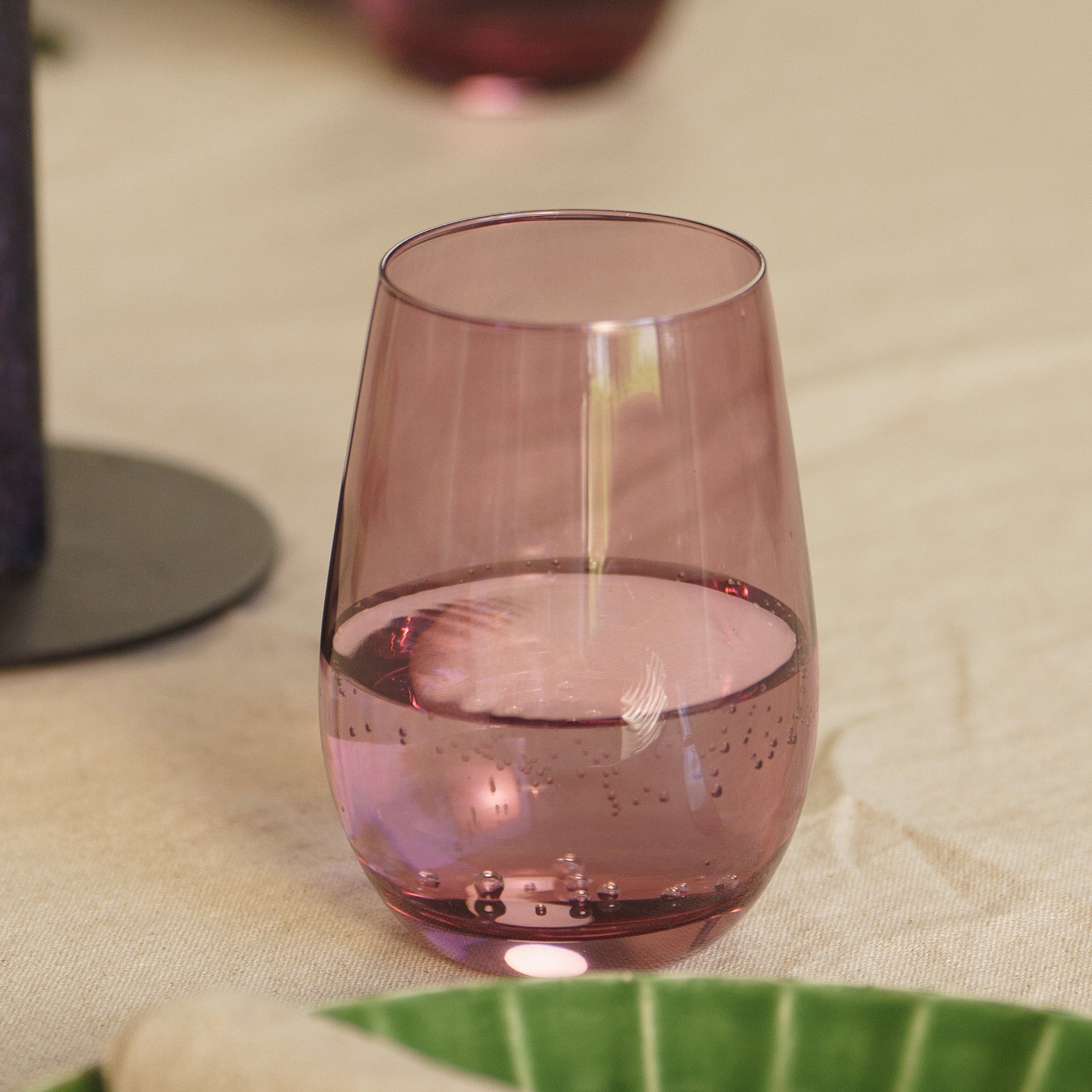 Stölzle Lausitz rosafarbener Wasserglas mit glatter Oberfläche und eleganter Form
