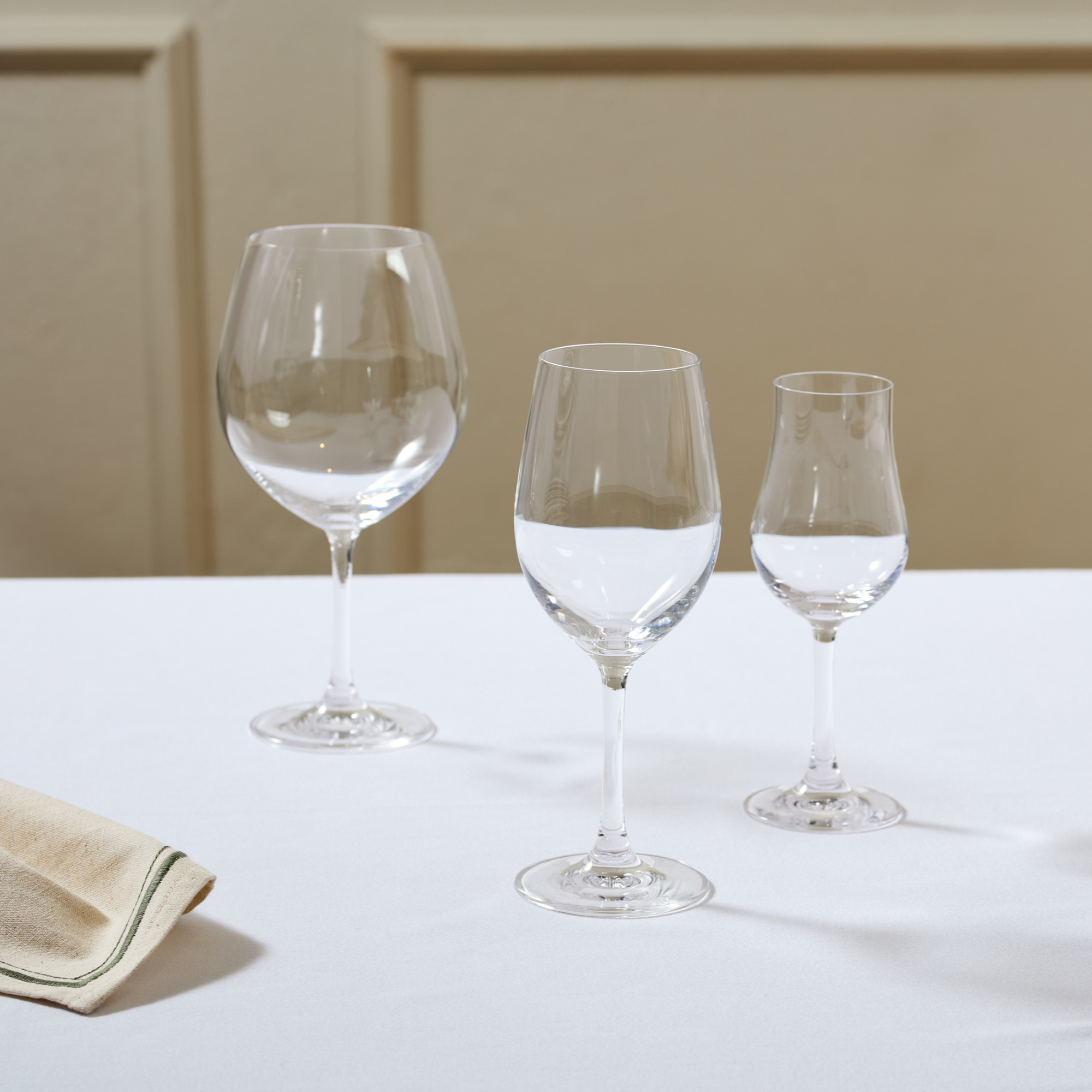 Small White Wine Glass Classic Set of 6