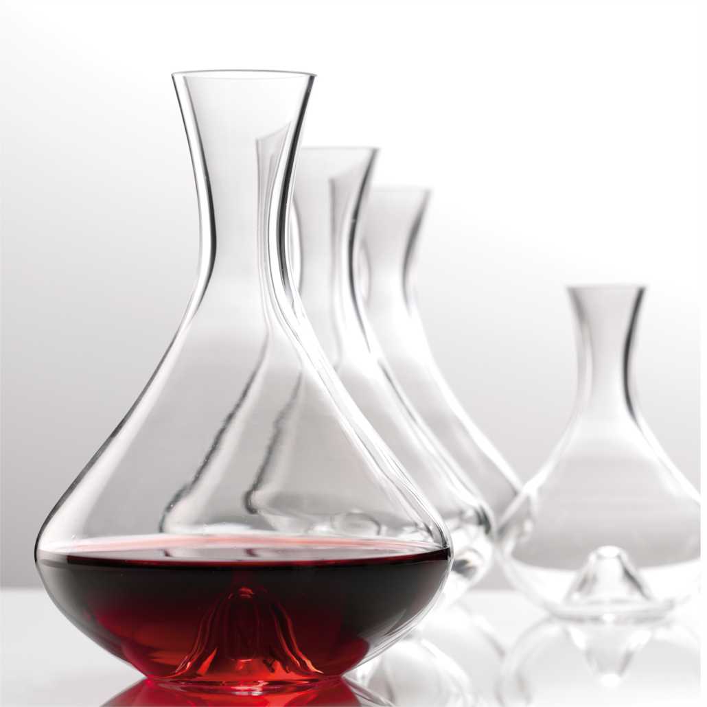 Stölzle Lausitz Glasdekanter Fire mit elegantem Design für die optimale Belüftung von Wein