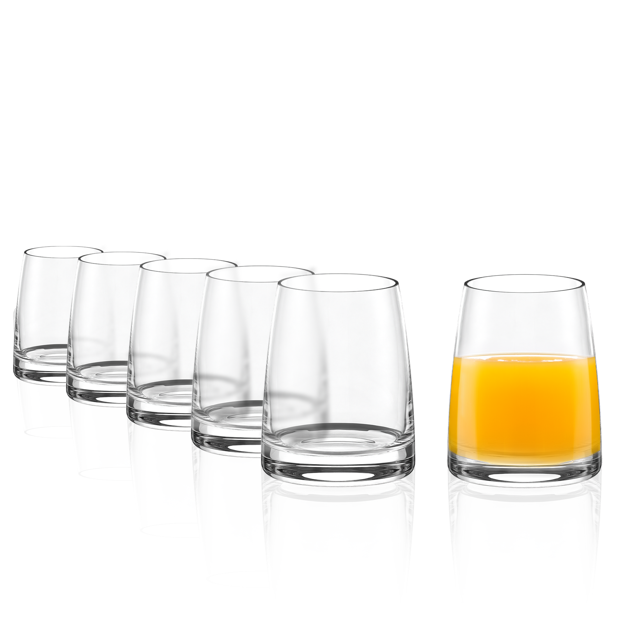 Set von hochwertigen Saftgläsern von Stölzle Lausitz mit einem Glas gefüllt mit Orangensaft