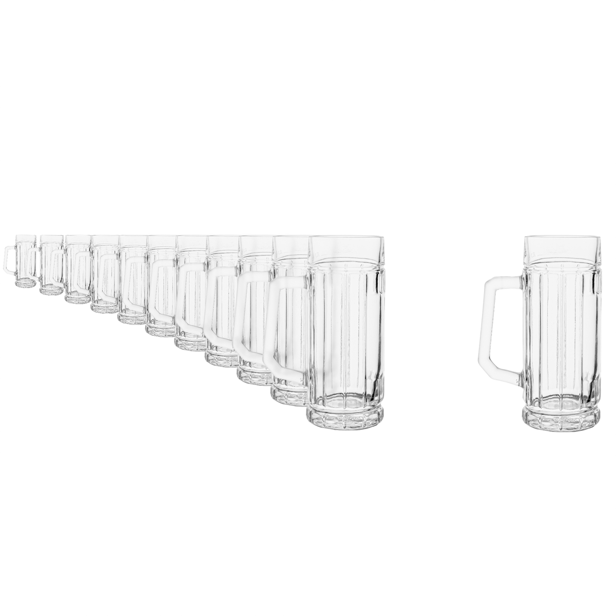 Oberglas Gambrinus Schnapsglas 40ml, zwölf Gläser nebeneinander vor hellem Hintergrund
